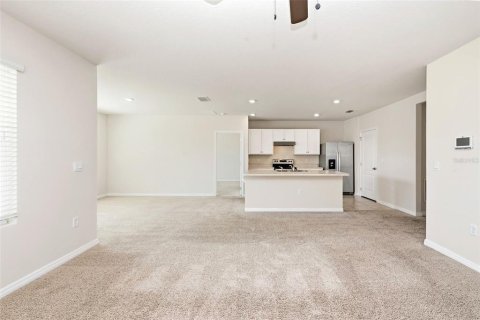 Villa ou maison à vendre à Tavares, Floride: 3 chambres, 157.66 m2 № 2142292 - photo 13