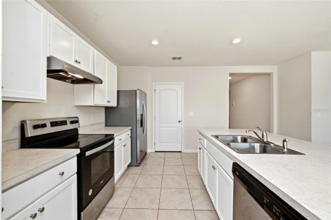 Villa ou maison à vendre à Tavares, Floride: 3 chambres, 157.66 m2 № 2142292 - photo 19