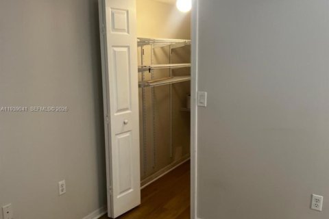 Adosado en alquiler en Homestead, Florida, 2 dormitorios, 76.37 m2 № 2011629 - foto 9