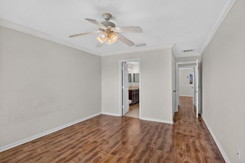 Casa en venta en Lehigh Acres, Florida, 5 dormitorios, 302.49 m2 № 2384887 - foto 29