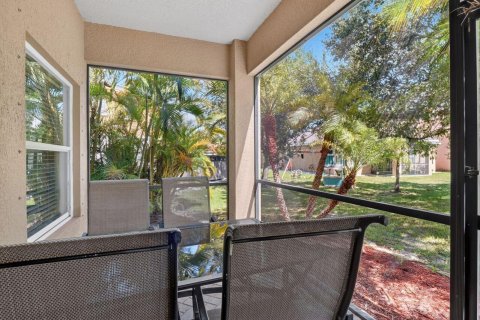 Casa en venta en Lehigh Acres, Florida, 5 dormitorios, 302.49 m2 № 2384887 - foto 9