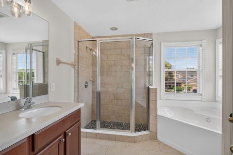 Casa en venta en Lehigh Acres, Florida, 5 dormitorios, 302.49 m2 № 2384887 - foto 22