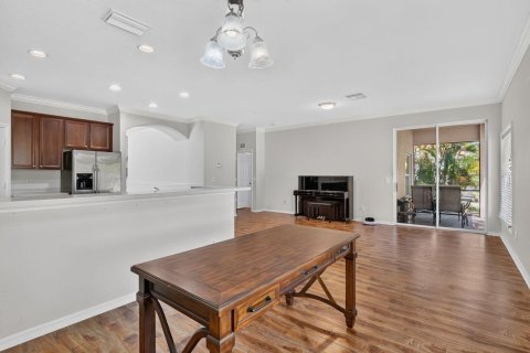 Casa en venta en Lehigh Acres, Florida, 5 dormitorios, 302.49 m2 № 2384887 - foto 8
