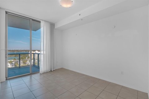 Condominio en venta en North Bay Village, Florida, 1 dormitorio, 78.04 m2 № 1450744 - foto 14