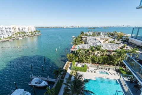 Condominio en venta en North Bay Village, Florida, 1 dormitorio, 78.04 m2 № 1450744 - foto 7