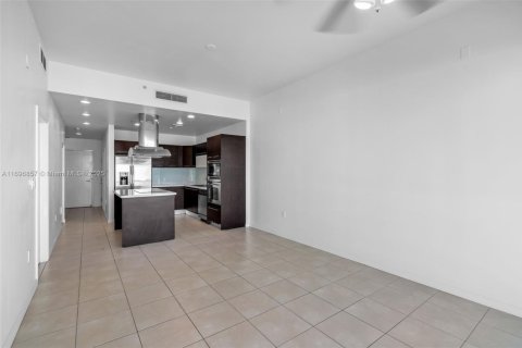Condominio en venta en North Bay Village, Florida, 1 dormitorio, 78.04 m2 № 1450744 - foto 12