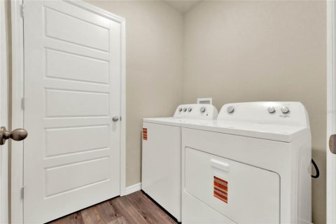 Villa ou maison à vendre à Lakeland, Floride: 5 chambres, 192.96 m2 № 2123890 - photo 26