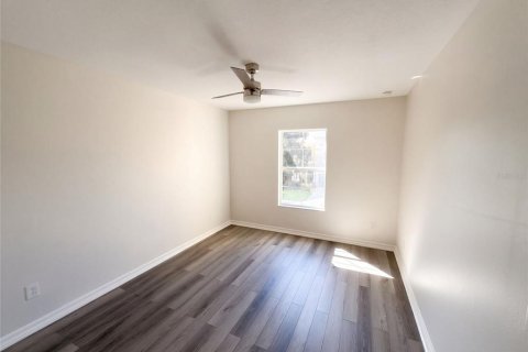 Touwnhouse à vendre à Oviedo, Floride: 3 chambres, 156.91 m2 № 2391337 - photo 13