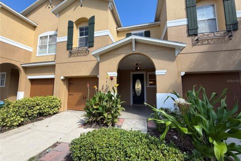 Touwnhouse à vendre à Oviedo, Floride: 3 chambres, 156.91 m2 № 2391337 - photo 6