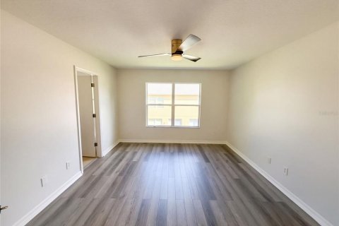 Touwnhouse à vendre à Oviedo, Floride: 3 chambres, 156.91 m2 № 2391337 - photo 12
