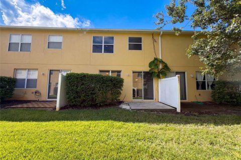 Touwnhouse à vendre à Oviedo, Floride: 3 chambres, 156.91 m2 № 2391337 - photo 30