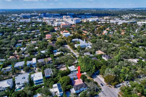 Купить земельный участок в Майами, Флорида № 2050516 - фото 4