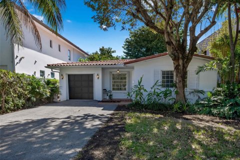 Купить земельный участок в Майами, Флорида № 2050516 - фото 22