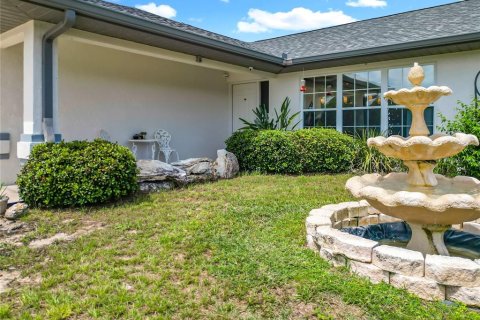 House in Dunnellon, Florida 4 bedrooms, 241.55 sq.m. № 1914177 - photo 3