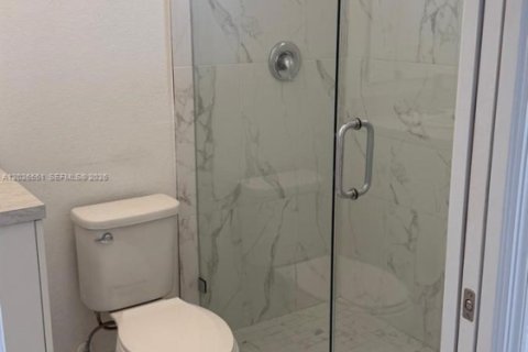 Adosado en venta en Florida City, Florida, 4 dormitorios, 124.3 m2 № 2085713 - foto 16