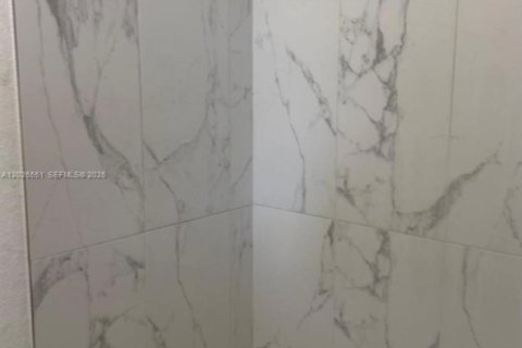 Adosado en venta en Florida City, Florida, 4 dormitorios, 124.3 m2 № 2085713 - foto 19