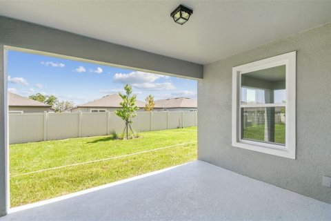 House in Lake Alfred, Florida 5 bedrooms, 292.08 sq.m. № 1585451 - photo 25