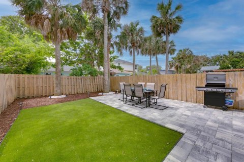 Купить таунхаус в Джексонвилл-Бич, Флорида 9 комнат, 197.88м2, № 1591152 - фото 27