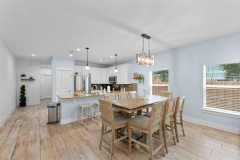 Купить таунхаус в Джексонвилл-Бич, Флорида 9 комнат, 197.88м2, № 1591152 - фото 12