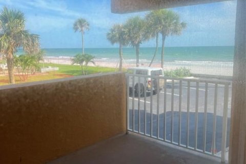 Condominio en alquiler en Redington Beach, Florida, 2 dormitorios, 98.94 m2 № 1868978 - foto 16