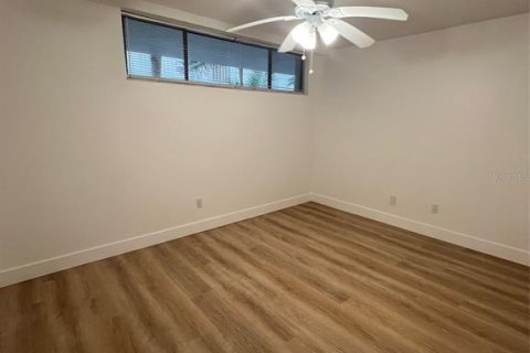 Condominio en alquiler en Redington Beach, Florida, 2 dormitorios, 98.94 m2 № 1868978 - foto 8