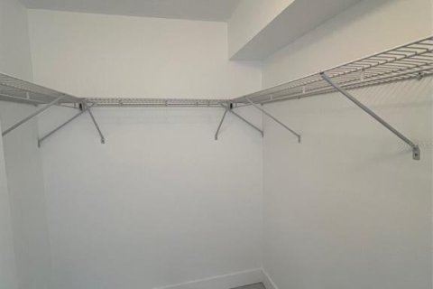 Condominio en alquiler en Redington Beach, Florida, 2 dormitorios, 98.94 m2 № 1868978 - foto 11