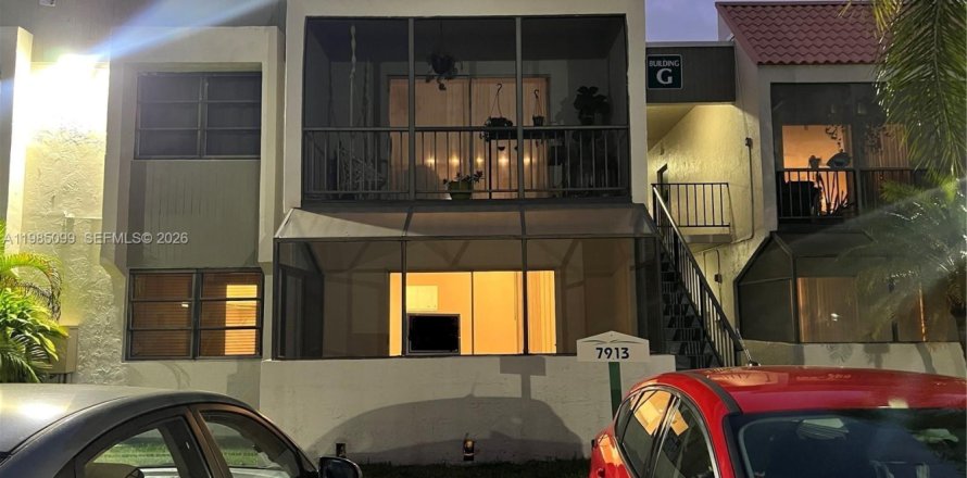 Condo in Miami, Florida, 1 bedroom  № 2052991