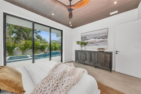 House in Sarasota, Florida 6 bedrooms, 431.85 sq.m. № 1434922 - photo 23