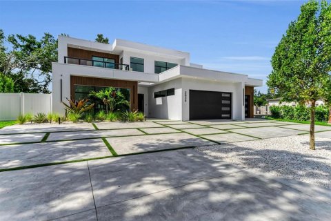 House in Sarasota, Florida 6 bedrooms, 431.85 sq.m. № 1434922 - photo 4