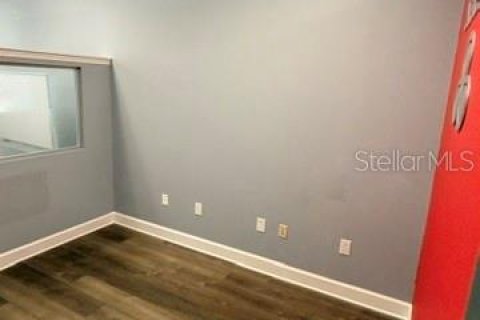 Commercial property in Davenport, Florida 2689.71 sq.m. № 2214955 - photo 9