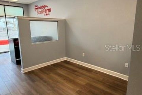 Commercial property in Davenport, Florida 2689.71 sq.m. № 2214955 - photo 12