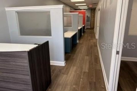 Commercial property in Davenport, Florida 2689.71 sq.m. № 2214955 - photo 23