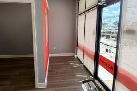 Commercial property in Davenport, Florida 2689.71 sq.m. № 2214955 - photo 24