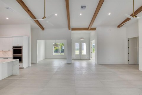 Villa ou maison à vendre à Ormond Beach, Floride: 3 chambres, 327.57 m2 № 1907829 - photo 15