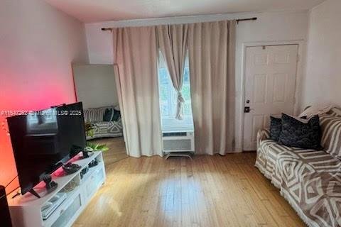 Condominio en venta en Miami Beach, Florida, 43.2 m2 № 1702092 - foto 7