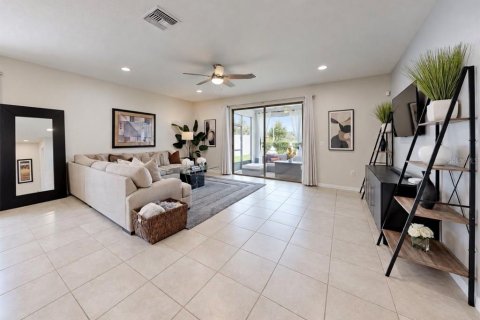 Casa en venta en Riverview, Florida, 4 dormitorios, 200.85 m2 № 2386681 - foto 9