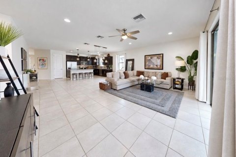 Casa en venta en Riverview, Florida, 4 dormitorios, 200.85 m2 № 2386681 - foto 10