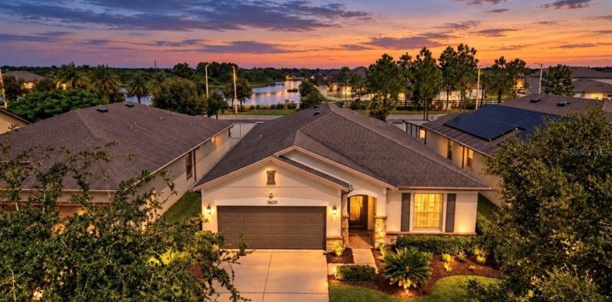 Casa en Riverview, Florida 4 dormitorios, 200.85 m2 № 2386681