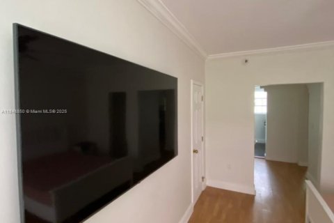 Copropriété à louer à Miami Beach, Floride: 37.16 m2 № 1850476 - photo 23