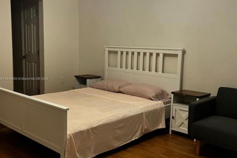 Copropriété à louer à Miami Beach, Floride: 37.16 m2 № 1850476 - photo 3