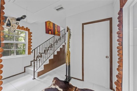 Casa en venta en Fort Lauderdale, Florida, 6 dormitorios, 345.41 m2 № 1812590 - foto 23