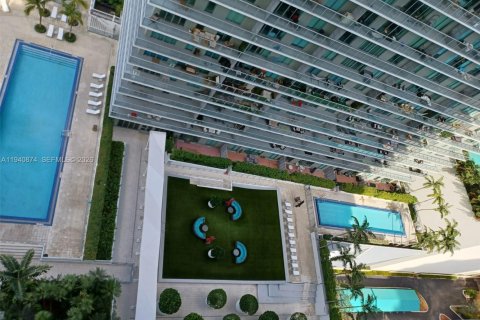 Condominio en alquiler en Miami, Florida, 2 dormitorios, 99.96 m2 № 1998037 - foto 12