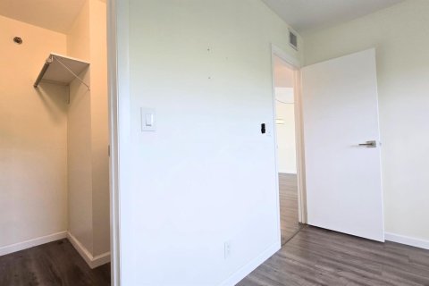 Copropriété à louer à Davie, Floride: 2 chambres, 99.41 m2 № 2290020 - photo 30