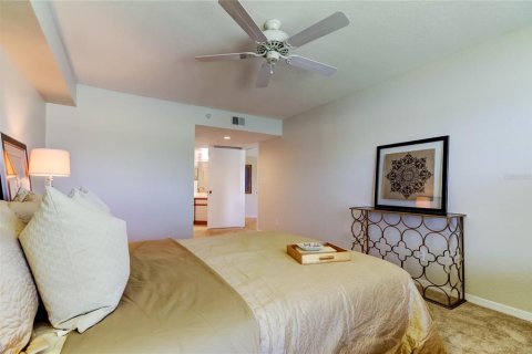 Condominio en venta en Clearwater, Florida, 3 dormitorios, 136.1 m2 № 1641044 - foto 26