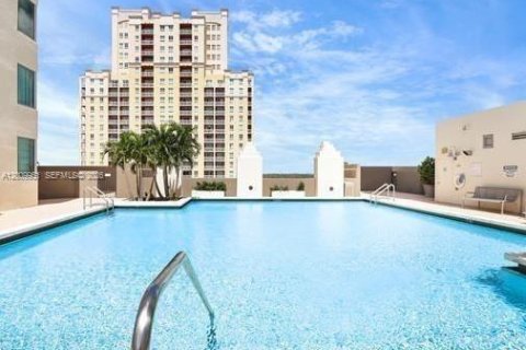 Condominio en venta en Miami, Florida, 2 dormitorios, 136.29 m2 № 2090041 - foto 6
