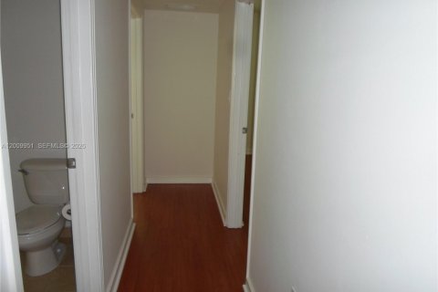 Condominio en venta en Miami, Florida, 2 dormitorios, 136.29 m2 № 2090041 - foto 25