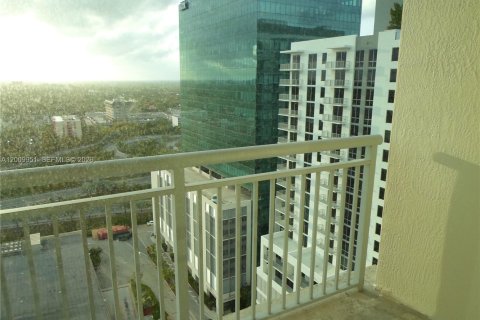 Condominio en venta en Miami, Florida, 2 dormitorios, 136.29 m2 № 2090041 - foto 12