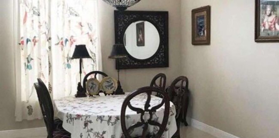 Casa en Wellington, Florida 6 dormitorios, 527.59 m2 № 1180254