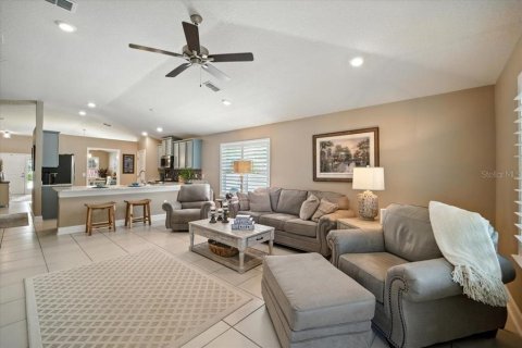 House in Palm Coast, Florida 3 bedrooms, 179.49 sq.m. № 1915464 - photo 19