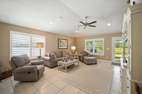 House in Palm Coast, Florida 3 bedrooms, 179.49 sq.m. № 1915464 - photo 17